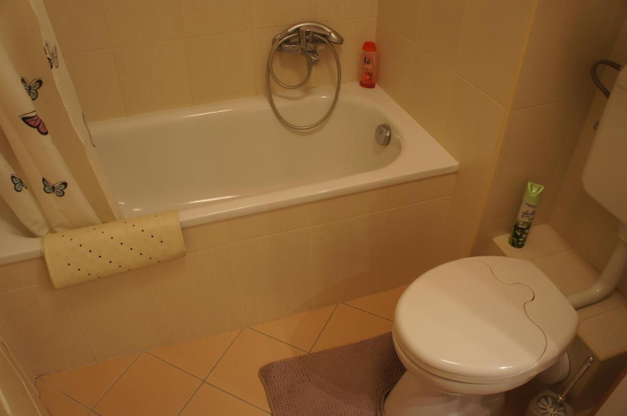 Viktoria Beach Apartman Gold 2. Шіофок Екстер'єр фото